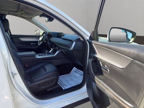 Used 2024 MAZDA CX-90 3.3 Turbo w/ Premium Package image 18