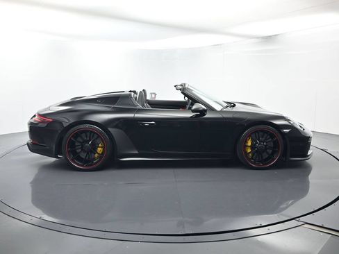 Certified 2019 Porsche 911 Speedster RWD image 16