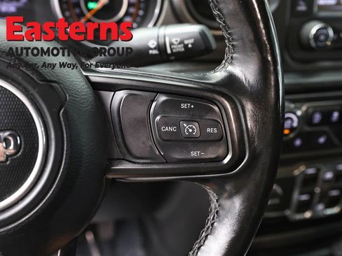 Used 2020 Jeep Gladiator Sport w/ Quick Order Package 24S AWD/4WD image 16