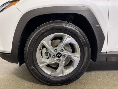 Certified 2024 Hyundai Tucson SEL FWD image 11