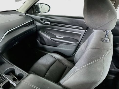 Used 2021 Nissan Altima 2.5 S FWD image 21