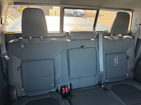 Used 2020 Chevrolet Silverado 1500 RST image 18