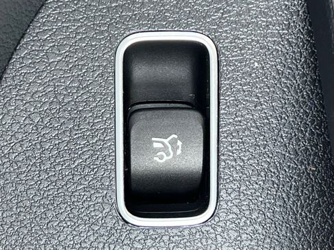 Certified 2022 Mercedes-Benz GLS 450 4MATIC image 29