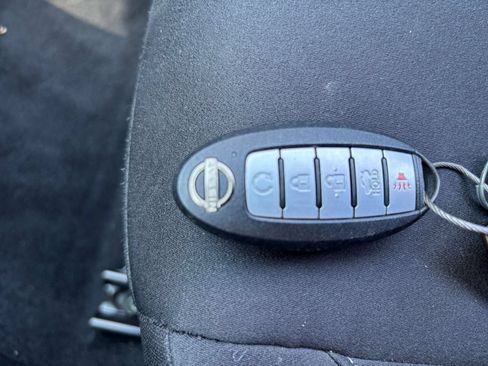 Used 2025 Nissan Altima 2.5 SV FWD image 24