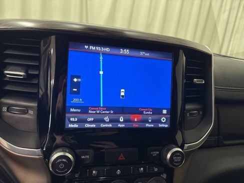 Used 2020 RAM 1500 Laramie image 27