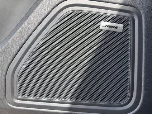 New 2026 Porsche Macan image 23