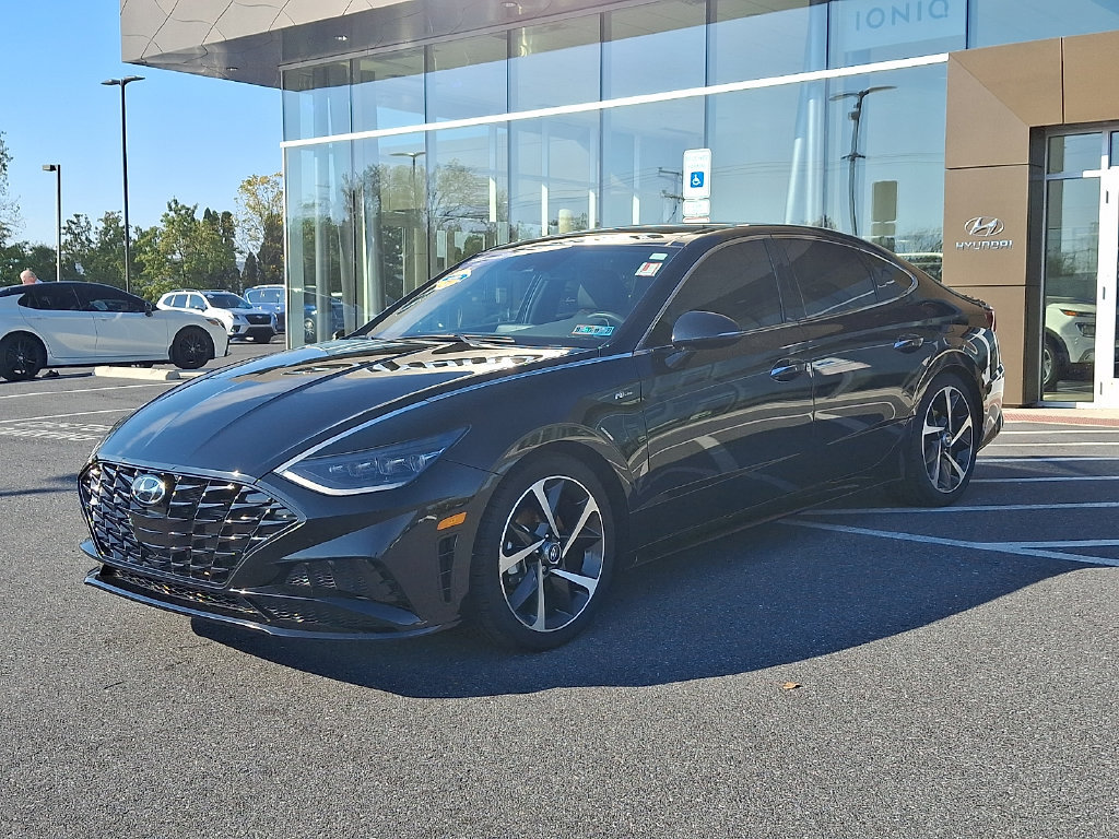 Used 2023 Hyundai Sonata SEL Plus FWD image 3