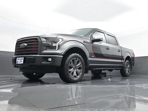 Used 2016 Ford F150 Lariat w/ Equipment Group 502A Luxury AWD/4WD image 35