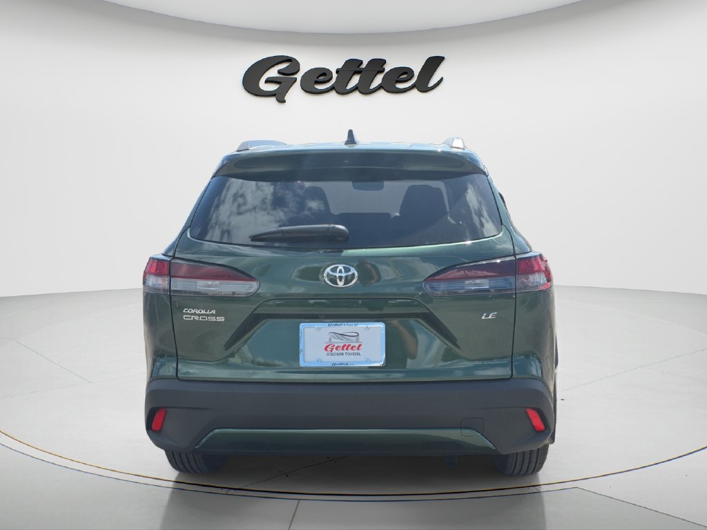 New 2026 Toyota Corolla Cross LE w/ Moonroof Package FWD image 5