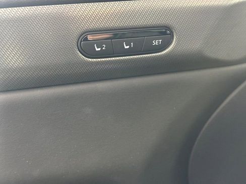 Certified 2025 INFINITI QX60 Luxe w/ Lighting Package (N94) image 17