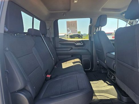 Used 2024 GMC Sierra 1500 SLE w/ Preferred Package AWD/4WD image 12