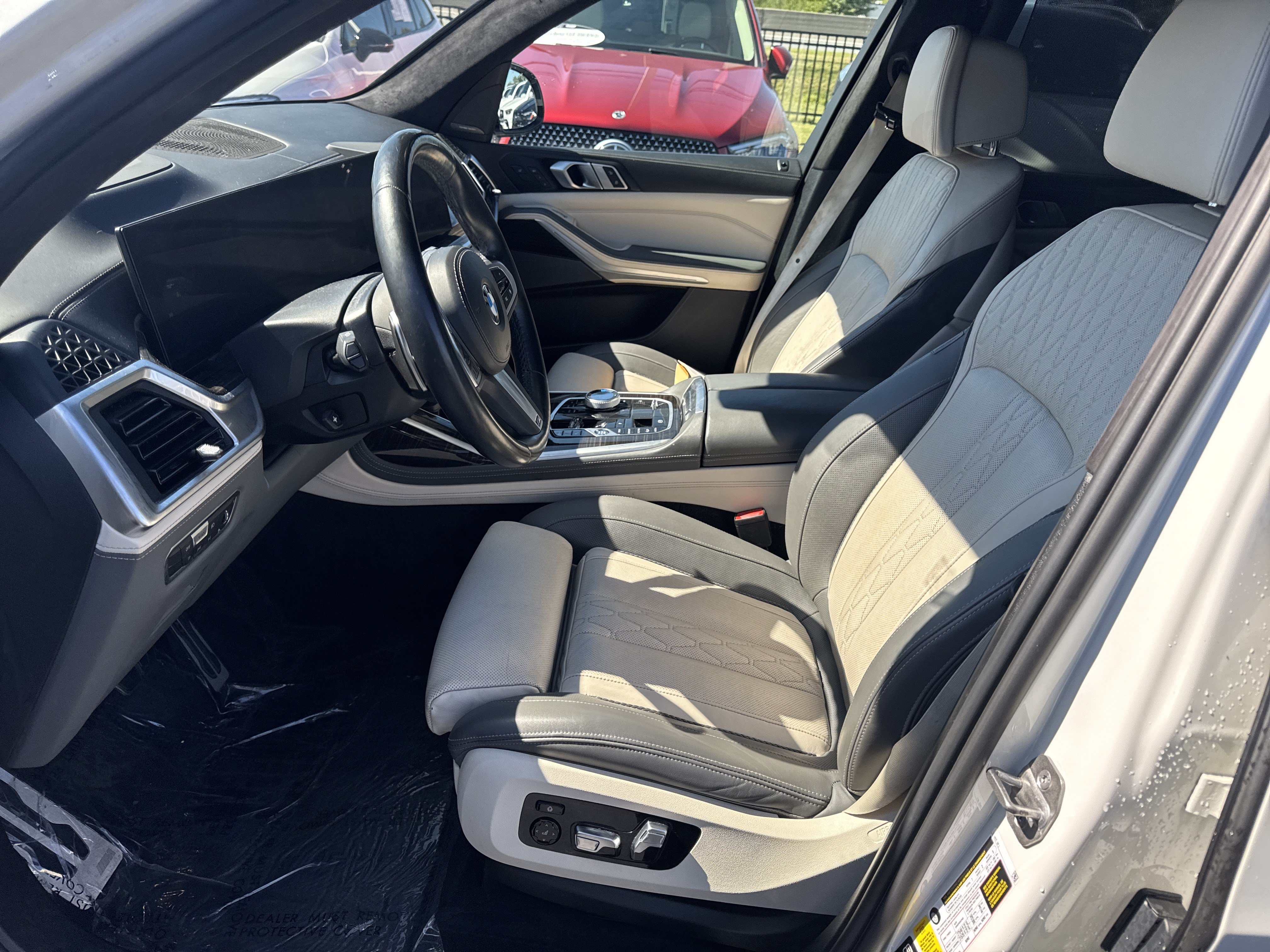 Used 2023 BMW X7 xDrive40i w/ Executive Package AWD/4WD image 10