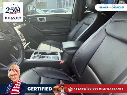 Used 2020 Ford Explorer XLT w/ Equipment Group 202A RWD image 8
