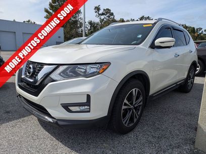 Certified 2017 Nissan Rogue SL