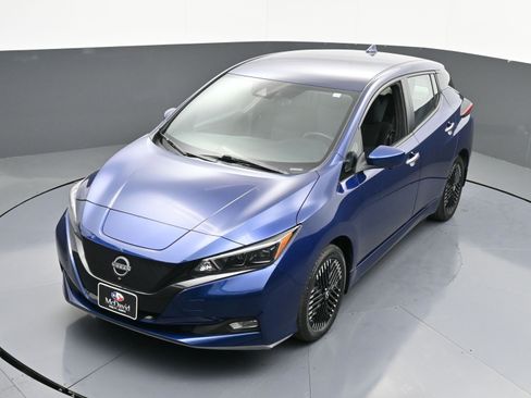 Used 2024 Nissan Leaf SV Plus image 32