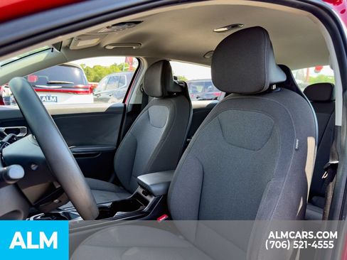 Used 2025 Kia K4 FWD image 5