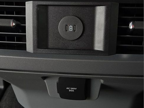 New 2026 Ford F350 XLT w/ XLT Premium Package image 9