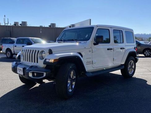 Used 2023 Jeep Wrangler Sahara w/ Cold Weather Group image 8