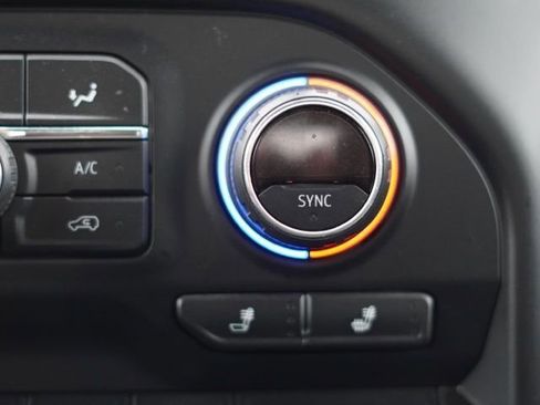 Used 2020 Chevrolet Silverado 1500 LT w/ All-Star Edition image 32