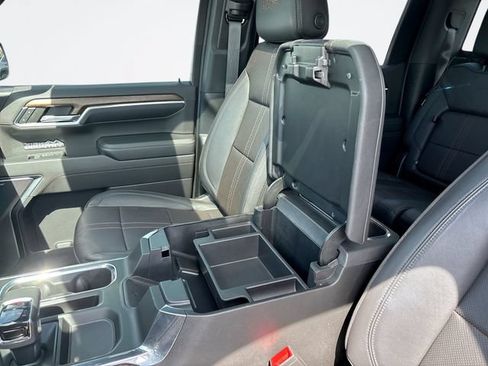 Used 2022 Chevrolet Silverado 1500 High Country w/ Z71 Off-Road Package AWD/4WD image 20