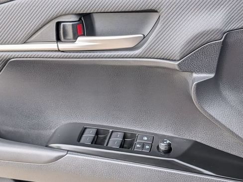 Used 2026 Toyota Camry SE w/ Convenience Package FWD image 24