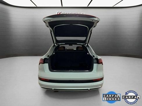 Used 2022 Audi e-tron Premium Plus w/ Premium Plus Package image 7