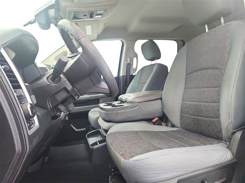 Used 2018 RAM 1500 Outdoorsman image 11