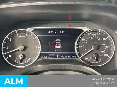 Used 2025 Nissan Rogue SV FWD image 29