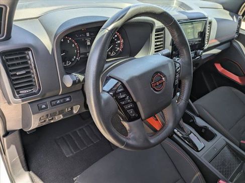 Used 2023 Nissan Frontier PRO-4X w/ Pro Convenience Package AWD/4WD image 10
