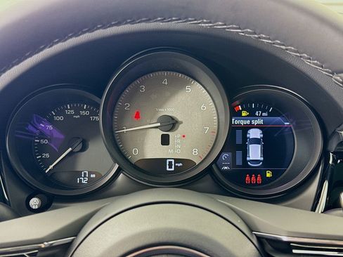 New 2026 Porsche Macan S image 16