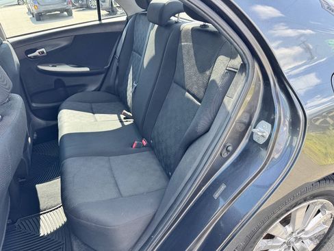 Used 2010 Toyota Corolla CE FWD image 12