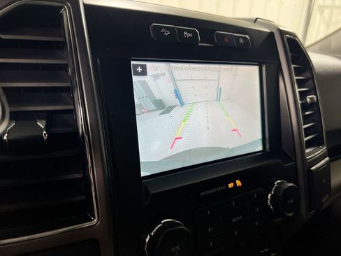 Used 2018 Ford F150 XLT w/ Equipment Group 302A Luxury AWD/4WD image 15