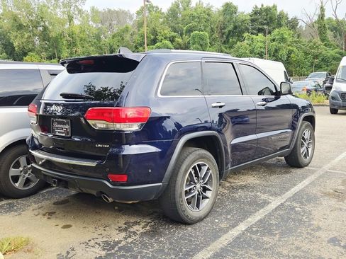 Used 2018 Jeep Grand Cherokee Limited AWD/4WD image 3