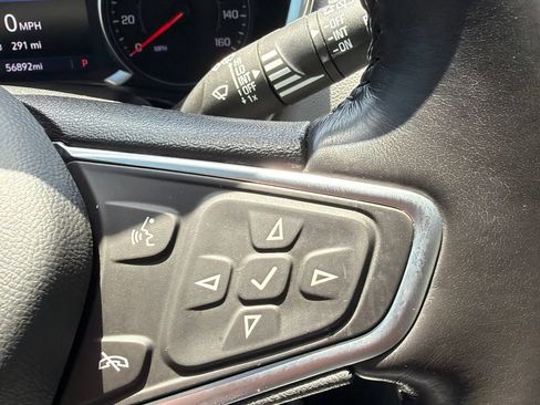 Used 2022 Chevrolet Equinox LT FWD image 16