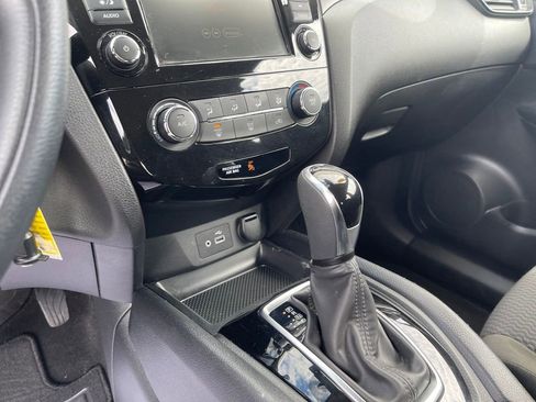 Used 2021 Nissan Rogue Sport S AWD/4WD image 15