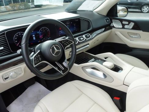 Certified 2024 Mercedes-Benz GLE 350 4MATIC image 9