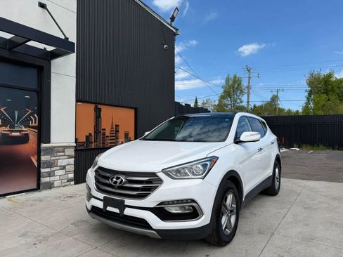 Used 2017 Hyundai Santa Fe Sport w/ 2.4L Tech Package 04 AWD/4WD image 1
