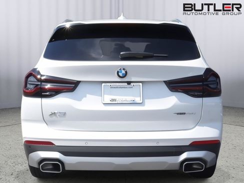 Used 2023 BMW X3 sDrive30i w/ Premium Package RWD image 5