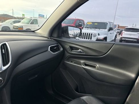 Used 2020 Chevrolet Equinox LT w/ Sport Edition image 20