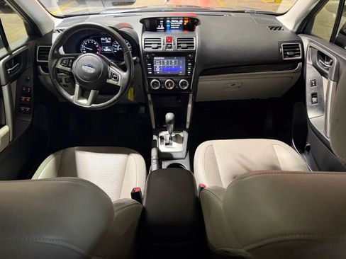 Used 2018 Subaru Forester 2.5i Limited AWD/4WD image 8