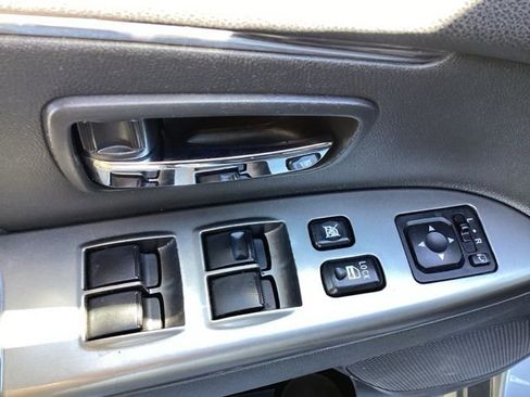 Used 2024 Mitsubishi Outlander Sport SE image 13