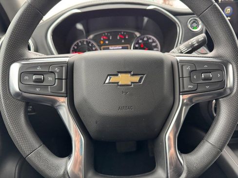 Used 2024 Chevrolet Blazer LT w/ Convenience Package image 17