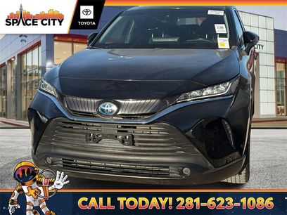 Used 2021 Toyota Venza LE