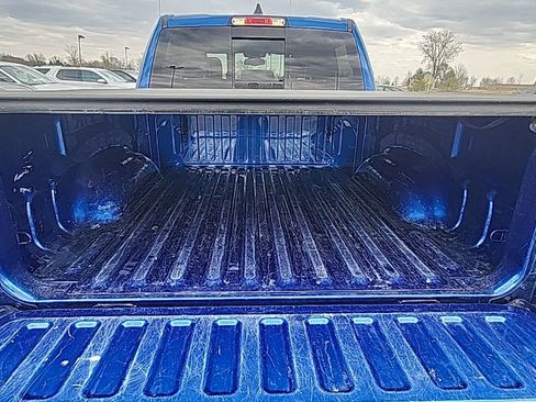 Used 2019 RAM 1500 Laramie w/ Sport Appearance Package AWD/4WD image 11