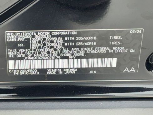 Used 2024 Toyota bZ4X XLE w/ Weather Package image 53