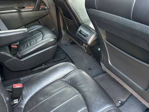 Used 2012 Buick Enclave Premium w/ Trailering Provision Package image 30