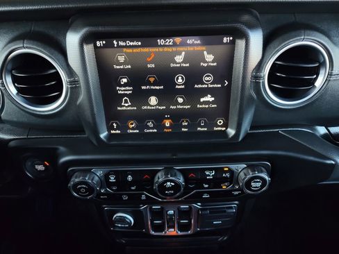 Used 2023 Jeep Gladiator Overland w/ Cold Weather Group image 7