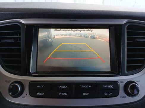 Used 2020 Hyundai Accent SEL image 15