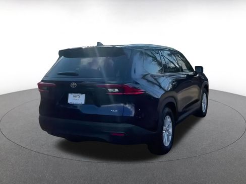 Used 2025 Toyota Grand Highlander XLE image 15