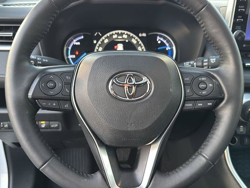 Certified 2022 Toyota RAV4 XSE w/ XSE Grade Weather Package image 17